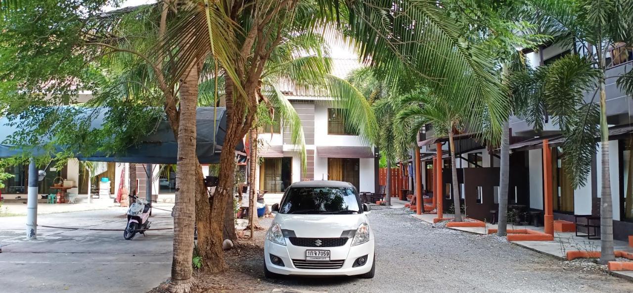 Banyan Resort Bangsaen Exterior foto